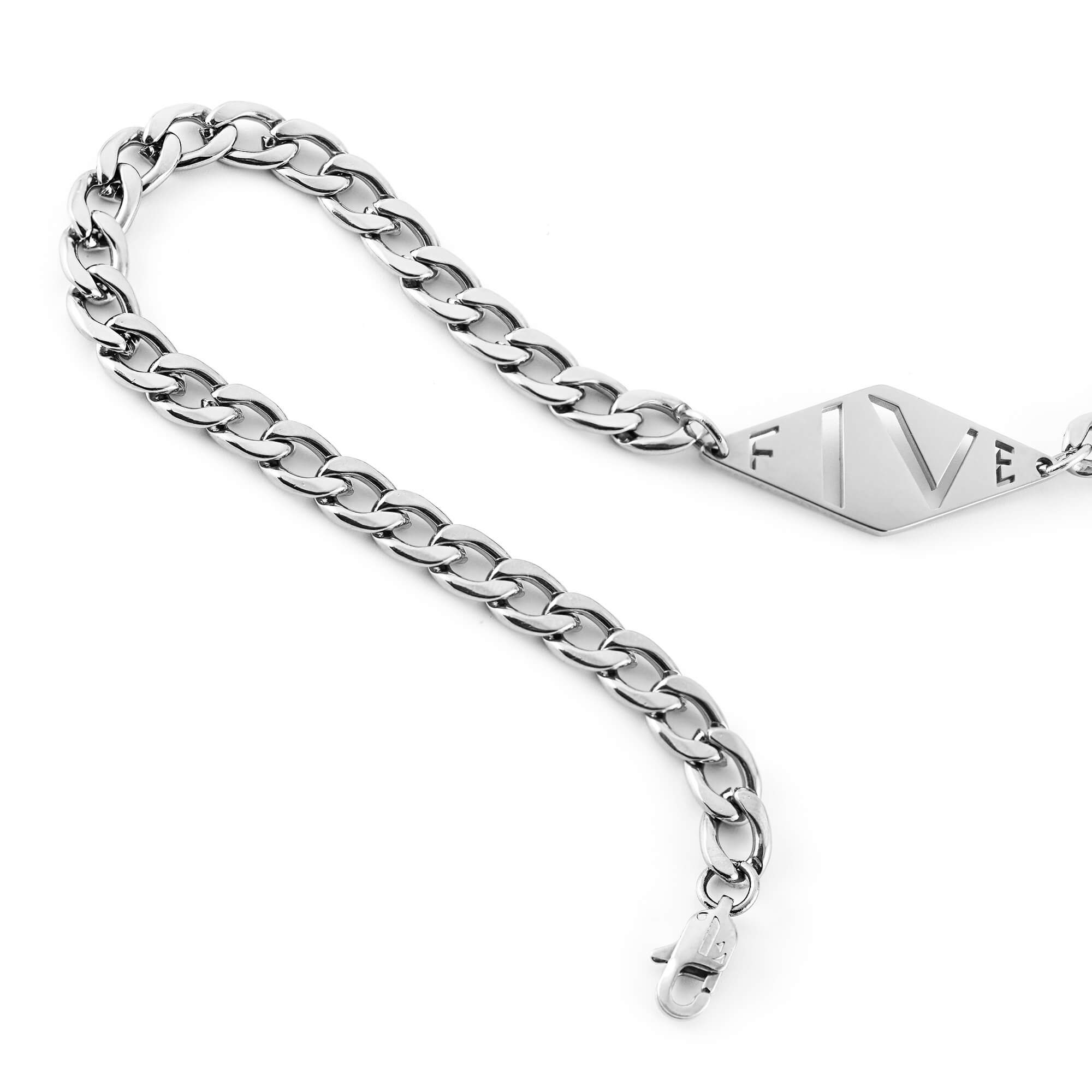 Dal bracelet by Five Jwlry for men, uniquely designed in Montreal, showcasing a wide woven Cuban link chain in silver color, adorned with the brand's signature lozenge logo tag.