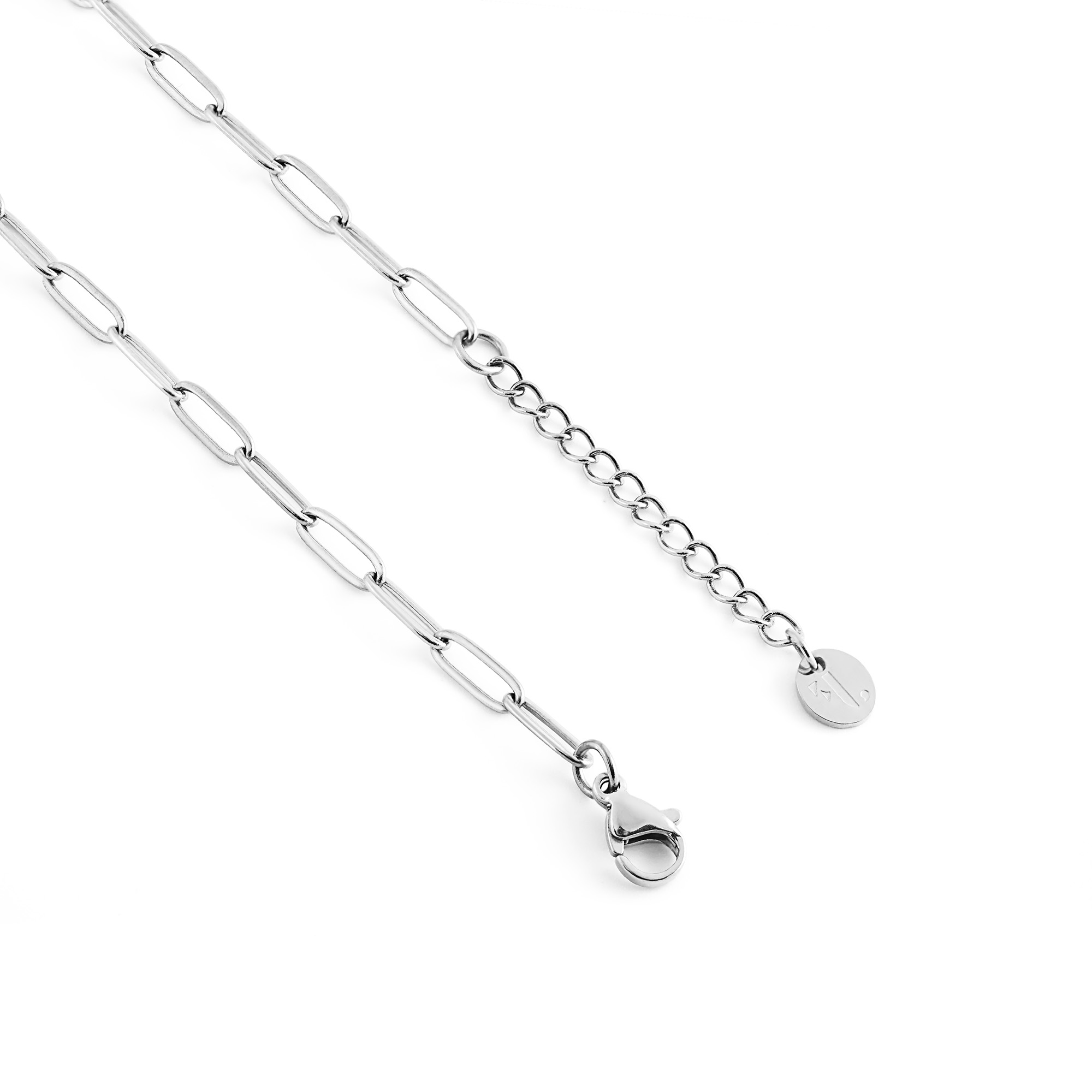 Maritsa women's bracelet by Five Jwlry, crafted from a 3mm paperclip chain in silver-colored, water-resistant 316L stainless steel. Available in size 16cm with a 4cm extension. Hypoallergenic with a 2-year warranty.