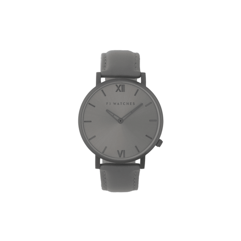 Discover Grey Moon, a Five Jwlry men's watch with a 42mm all grey. This one comes with a grey leather bracelet.