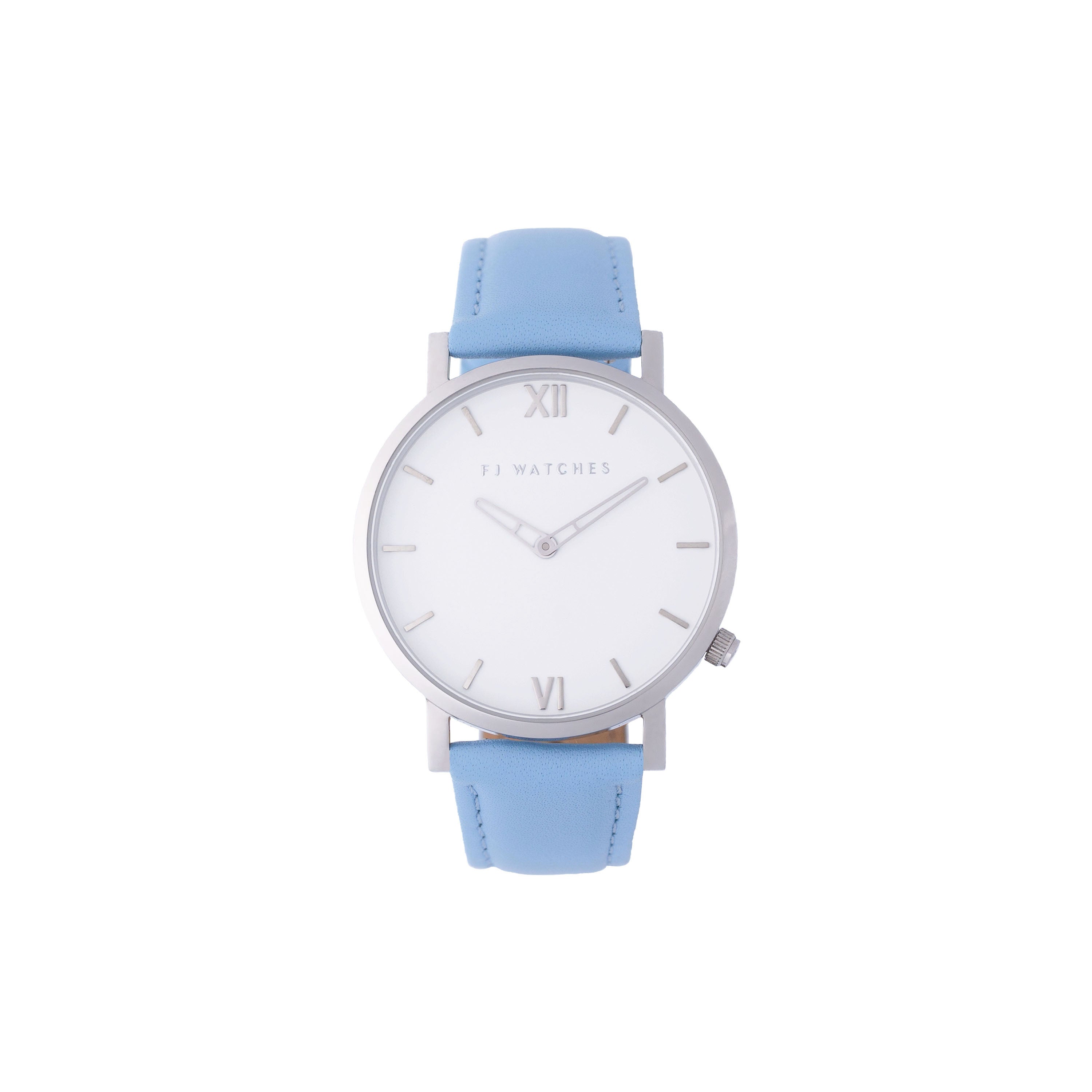 Discover Silver sun, a 36mm women's watch from Five Jwlry with a white and silver dial. This one can be paired with a wide variety of leather colors, such as black, white, pink, red, blue, gray, tan, brown and beige!