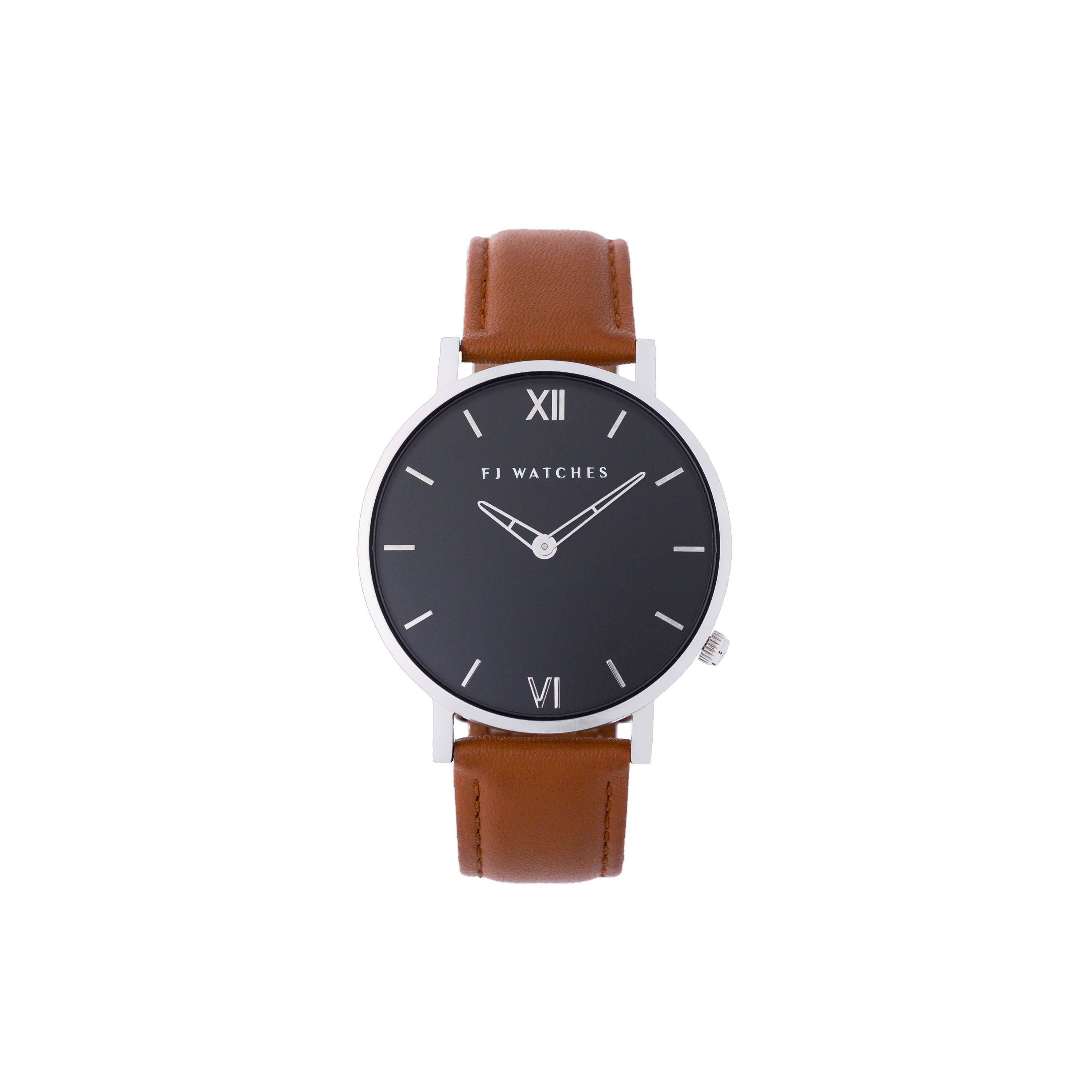 Discover Silver moon, a 36 mm women's watch from Five Jwlry with a black and silver dial. This one can be paired with a wide variety of leather colors, such as black, white, pink, red, blue, gray, tan, brown and beige!
